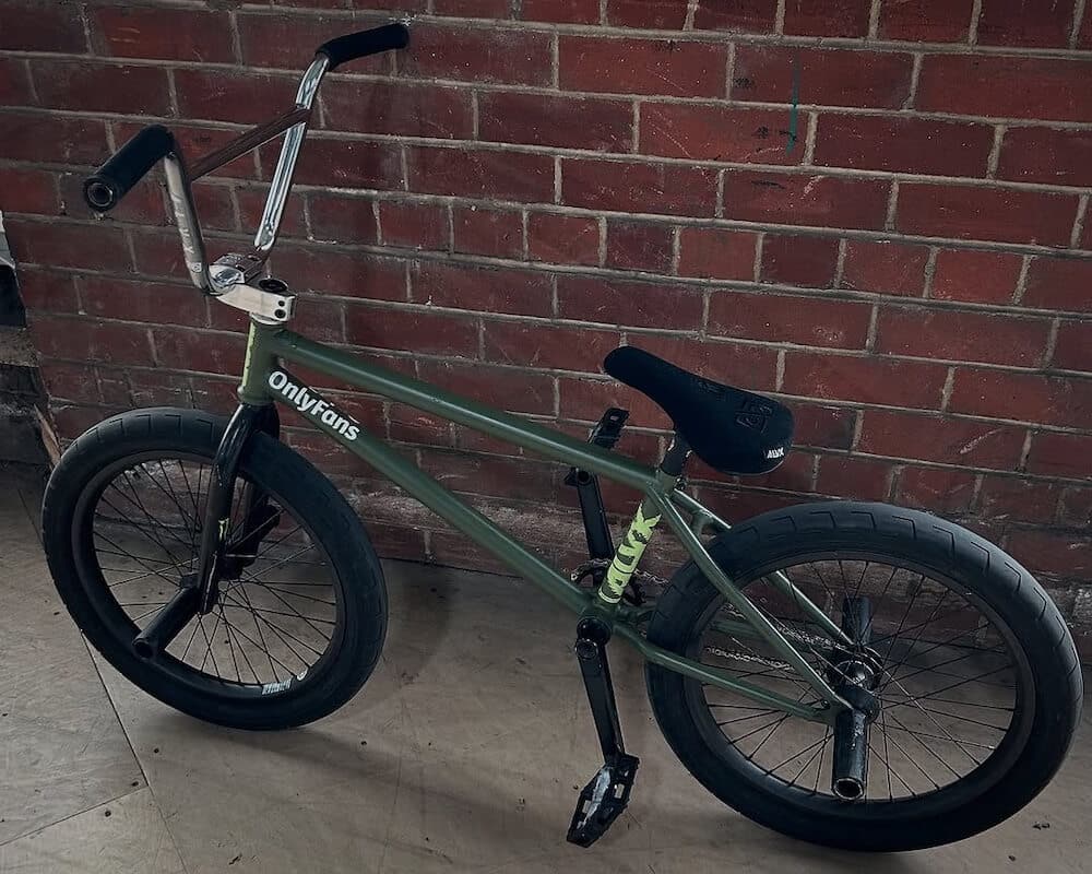 alex donnachie late 2025 bike check