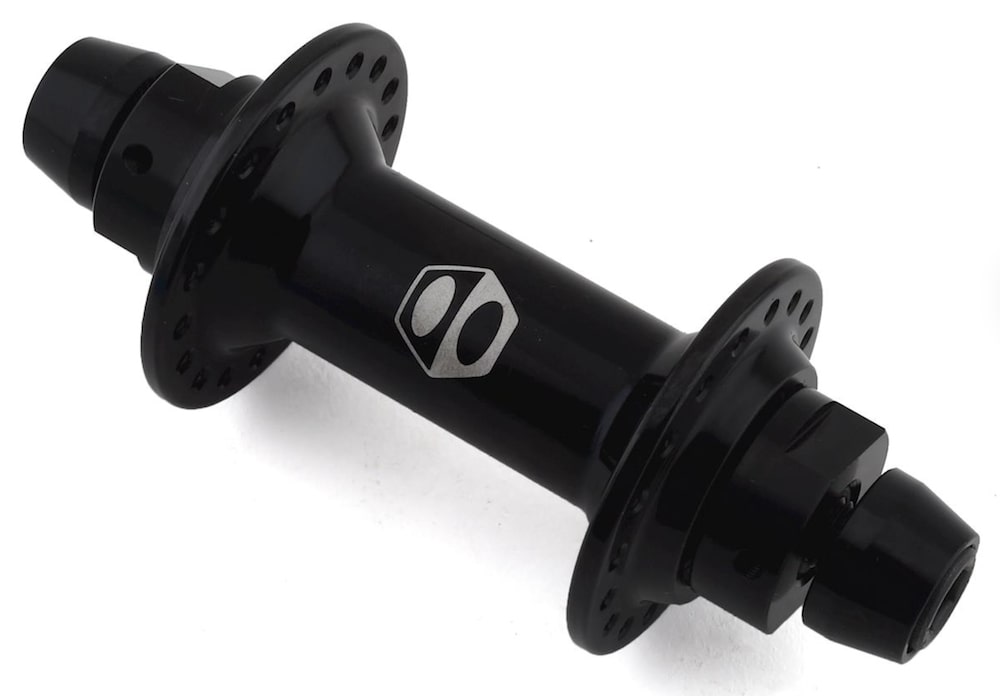 box three pro front hub features