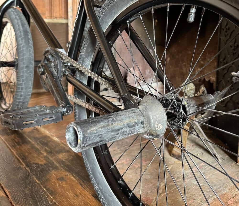 can you put pegs on any bike