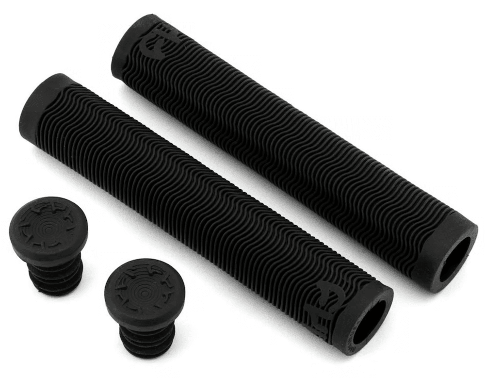 cult solo grips features