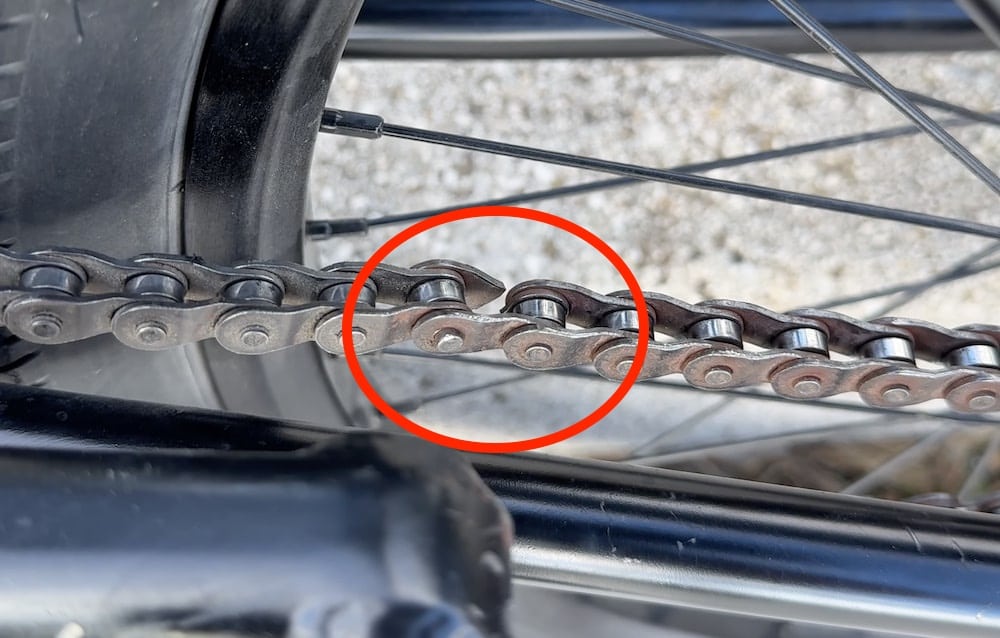 damaged chain links