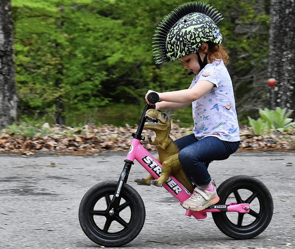 how strider sport balance bike rides and feels
