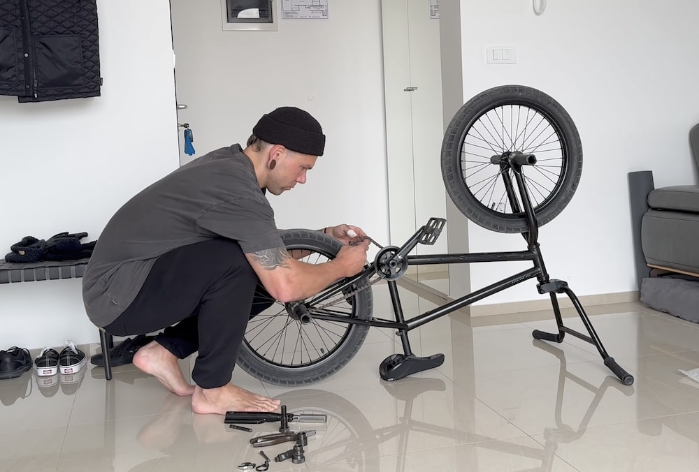 how to maintain your bmx bike at home