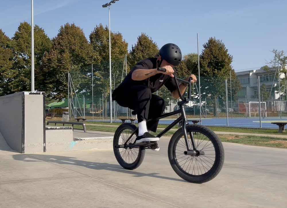 impacts drops crashes cause lower back pain in bmx