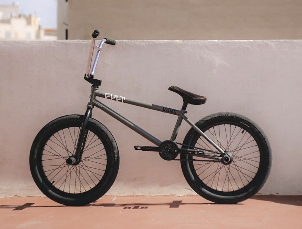 kilian roth 2025 cult eclat bike check