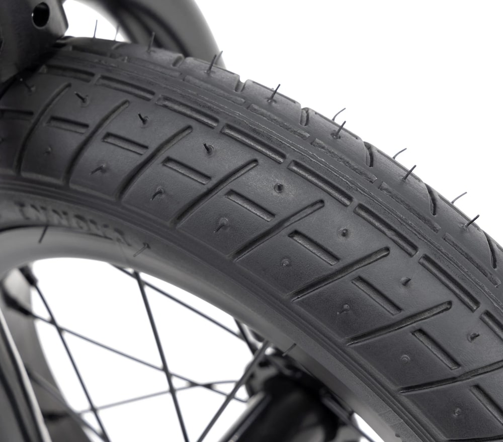 kink coast balance bike tires