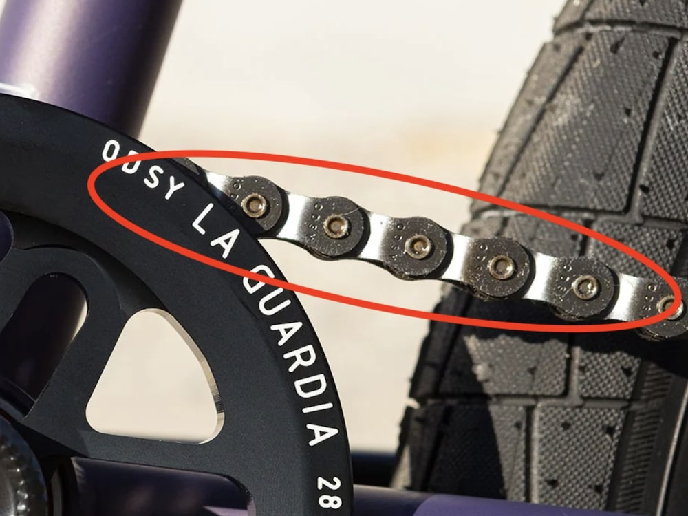 odyssey bluebird half link bmx chain in use