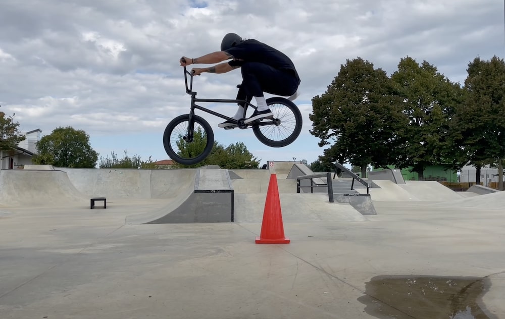 refine your bunny hop technique