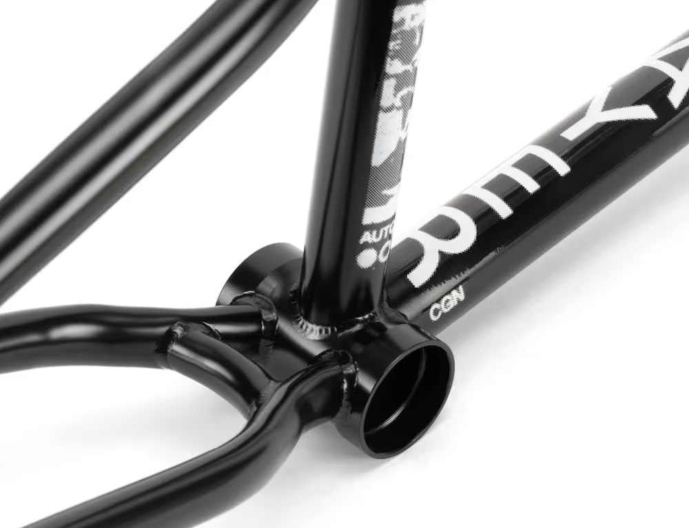 wethepeople doomsayer frame bottom bracket height